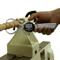 Digital Calipers Featuring large easy grip handles!